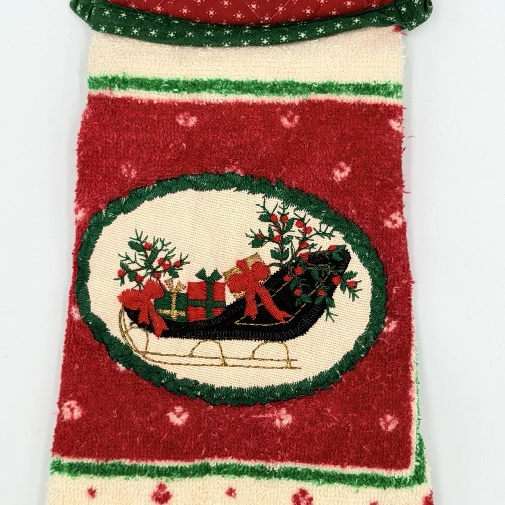 VTG Christmas Hanging Kitchen‎ Towel Quilted Top Embroidered Sleigh Decor A